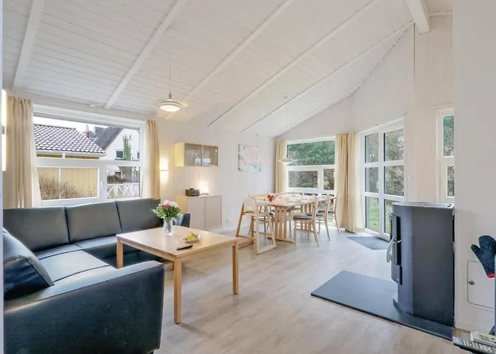 Duenenpark 16 - Dorf 6 Vakantiehuis Priwall